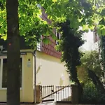Seeger Apartment
